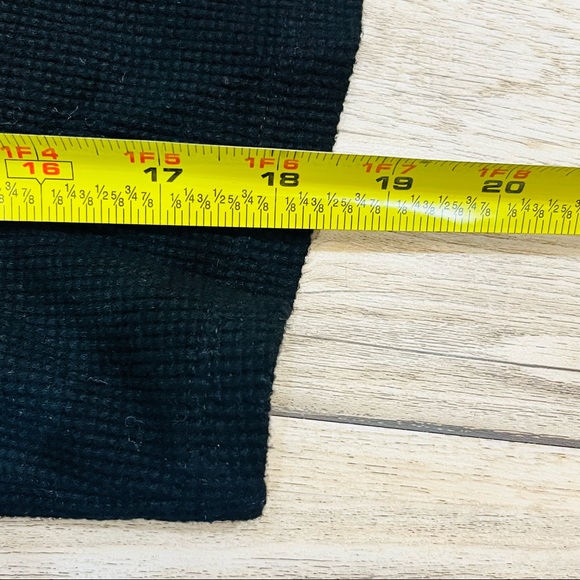 NWT Monrow - Brushed Thermal Cropped Scoop Tank black sz Large - Picture 6 of 9